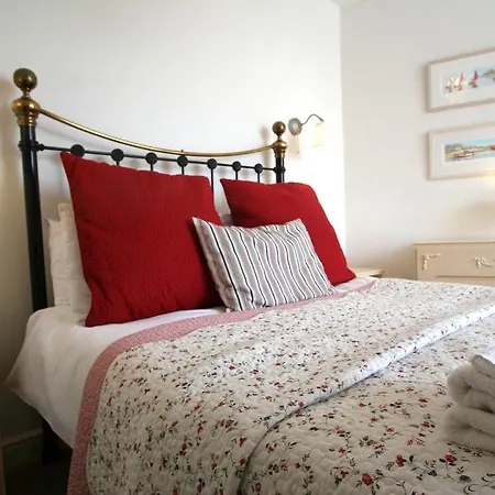 Glencree House 4* Penzance