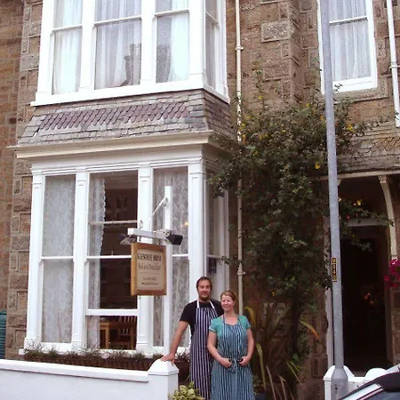 Glencree House Bed & Breakfast